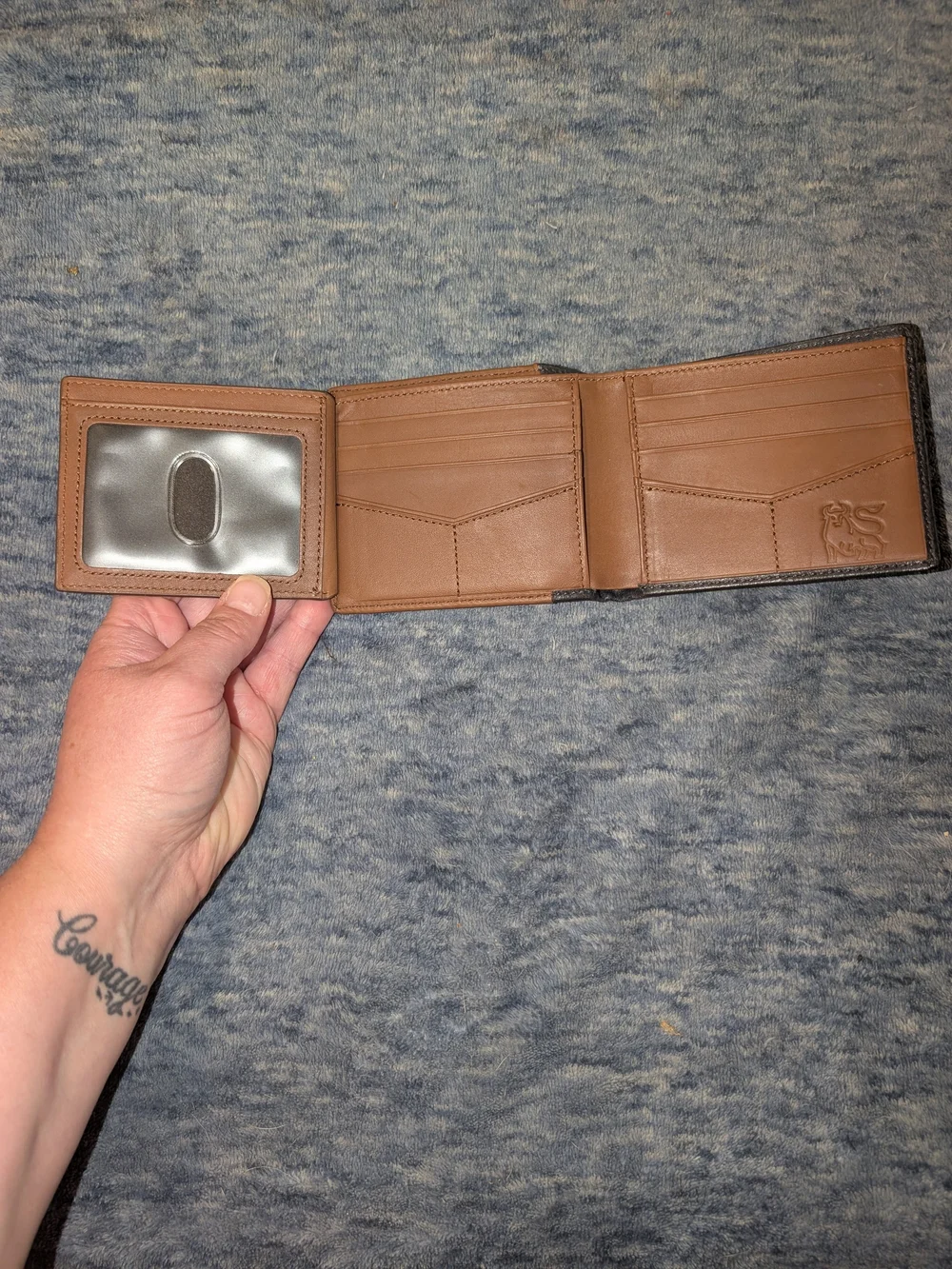 Fossil Two-Tone Tan and Black Leather Bifold Wallet